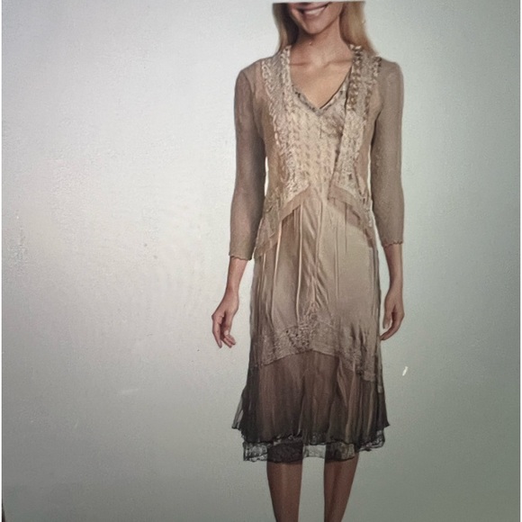 Elegant Shimmering Komarov V-Neck Sleeveless Dress w/ Light Jacket - Picture 1 of 7